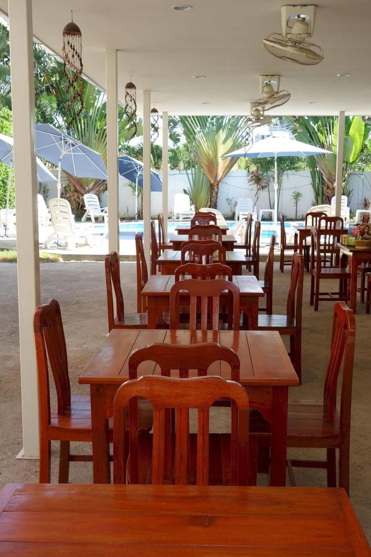 Jungle Resort Джомтьен Экстерьер фото